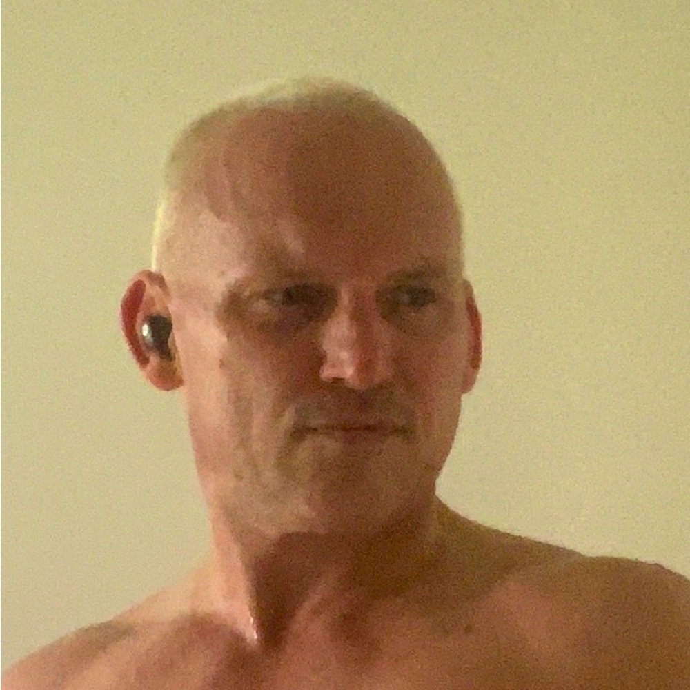 Meet your Posher, Todd